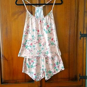 Flora Nikrooz Floral Cami Short set